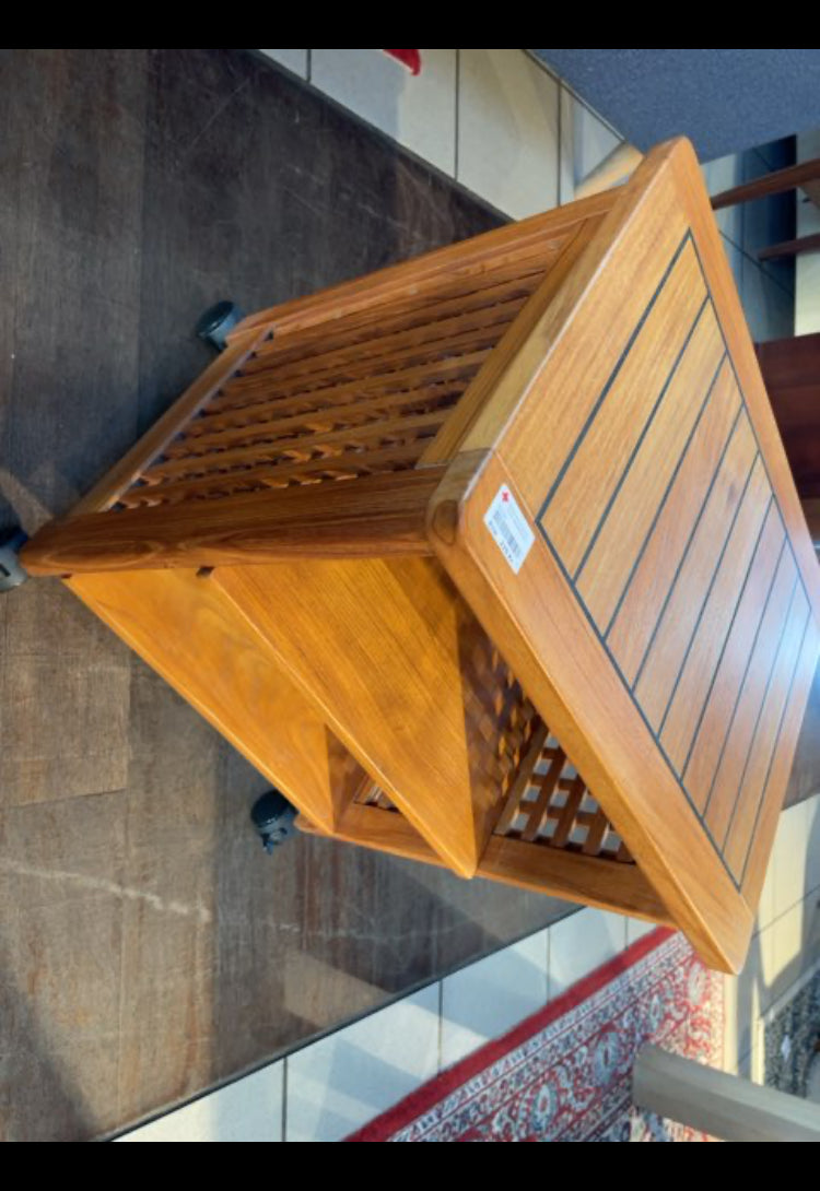 Sengeborde kirsebærtræ